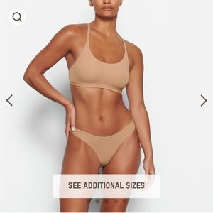 SKIMS Sienna Racerback Bralette